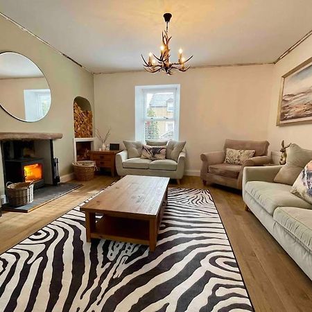 Wells Street Cottages No. 28 By The River Ness อินเวอร์เนส ภายนอก รูปภาพ
