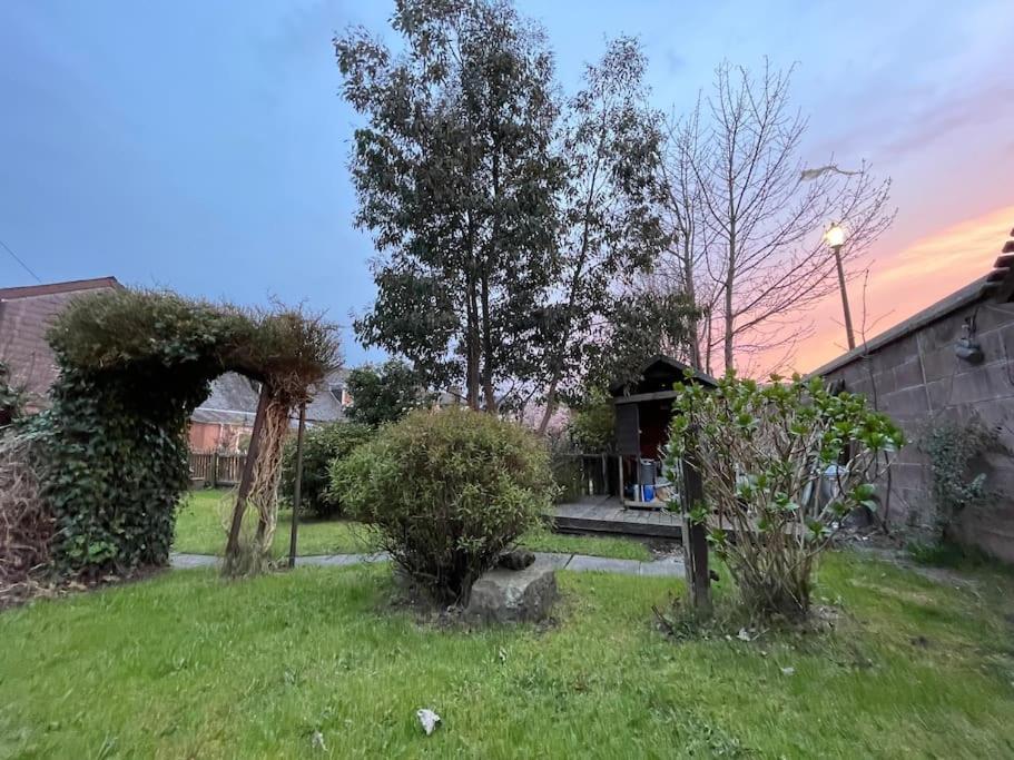 Wells Street Cottages No. 28 By The River Ness อินเวอร์เนส ภายนอก รูปภาพ
